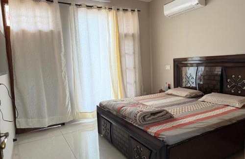 Sector 22 Casa | Empire stay