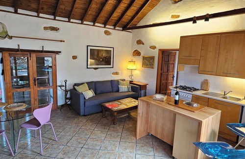 Antigua Apartamento | En Fuerteventura apartamento frente al volcán Gayría en finca rural ecológica