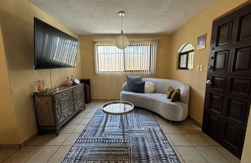 Ciudad Obregón Casa | Encantadora Casa Familiar con 3 Recámaras y 1 Baño