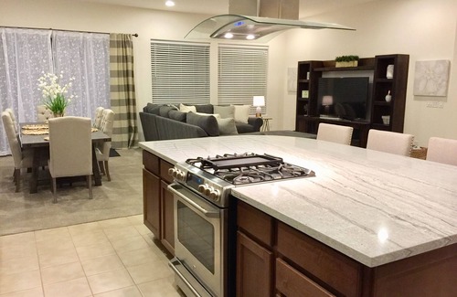 San Tan Valley Casa | Encanterra Country Club Resort Style Vacation Home - True Resort Living