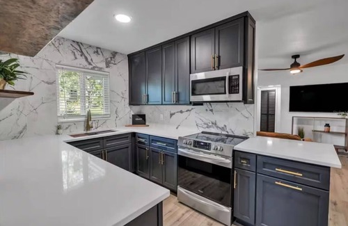 Clearwater Casa | Enchanting 3-bedroom house with AC in Clearwater