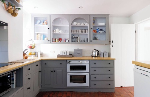 Eartham Casa | Enchanting 4BD Cottage & Lodge Nr Goodwood