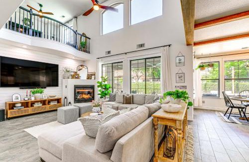 Clovis Casa | Enchanting Clovis Haven with Hot Tub and Private Pool!