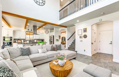 Clovis Casa | Enchanting Clovis Haven with Hot Tub and Private Pool!