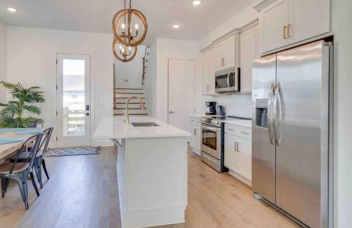 Talbot's Corner Casa | Enchanting Escape -Side-by-Side Luxury Nash Homes