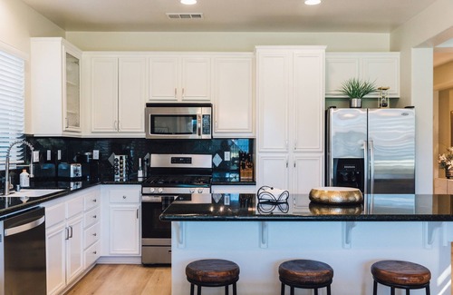 Indio Villa | ¡NUEVO! The Golden Spot, Indian Palms CC Golf Course, ¡camina hasta Coachella!