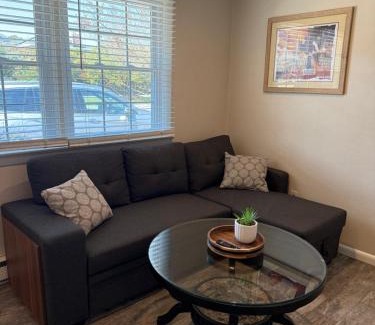 Northeast Virginia Beach Casa | Endless Beach #B,Oceanfront, 3bedrooms-2bath-Pet Friendly