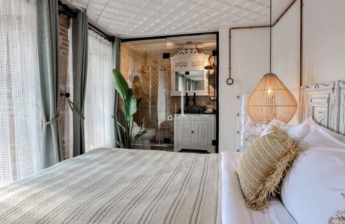 Ayvalik Hotel | Engin Reis Cunda