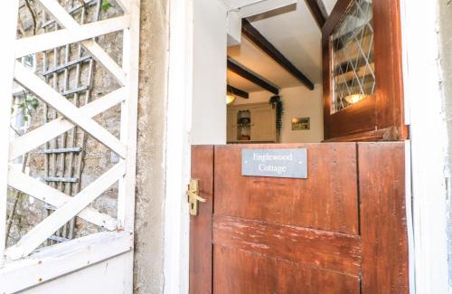 Allenheads Casa | Englewood Cottage