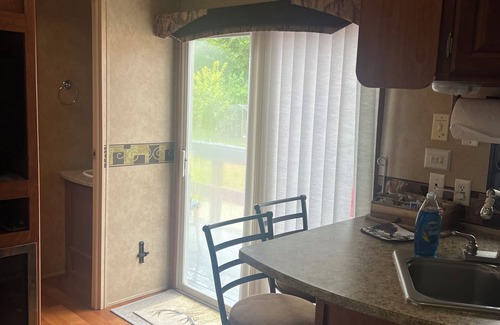 North Bay Shore Casa | Enjoy a little bit of country living in this park model two bedroom trailer home