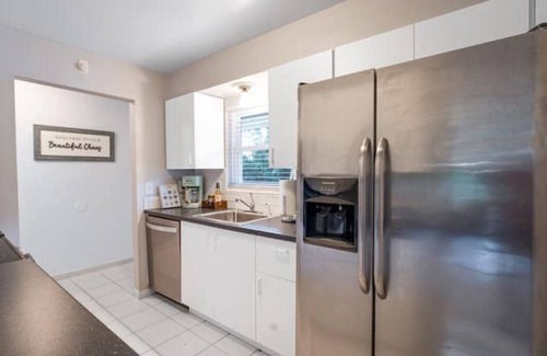 Longwood Casa | Enjoy a tailor made experience at this centrally-located place.