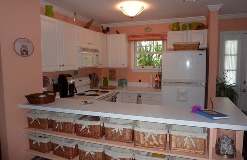 Bahama Village Casa | Disfruta de más privacidad en una casa adosada Truman Annex End Unit