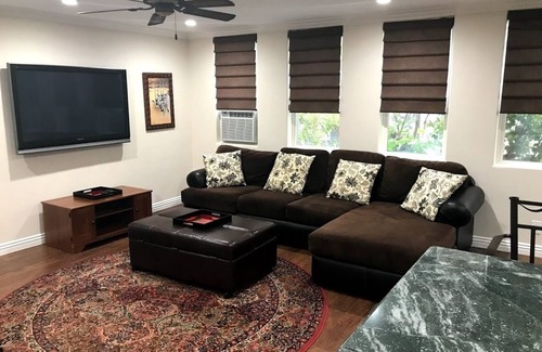 Escondido Casa | Disfrute de la paz y la vida en el campo cerca de las atracciones de la ciudad