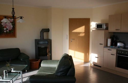 Wohlenberg Apartamento | Disfrute de la hermosa naturaleza durante todo el año mientras nada, pesca, camina ..