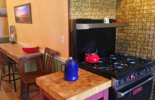 Halfway Casa | ¡Disfruta de la tranquilidad de vivir en el campo con los beneficios de una escapada de lujo!