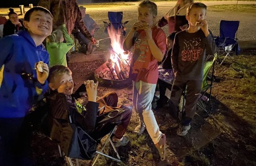 Cassville Cabina | Enjoy your family vacation!-Cabin 8