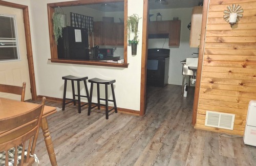 Danville Casa | Enjoyable barn with AC in charming Danville