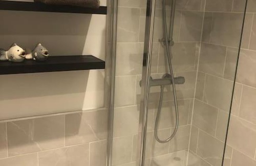 Tamworth Casa | Entire 2 bedroom house in Tamworth