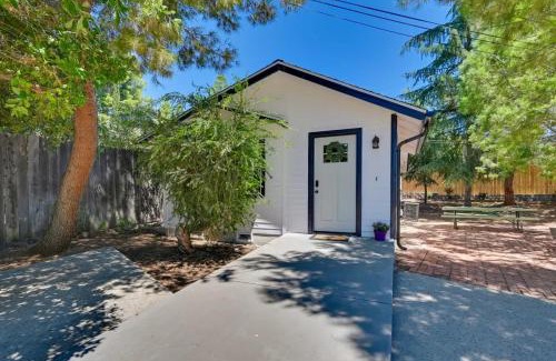 Alpine Casa | Entire 2 Bedroom Pet Friendly Cottage Home