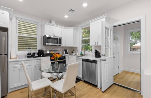 McGinley Square Casa | Entire 4-bedroom home near NYC