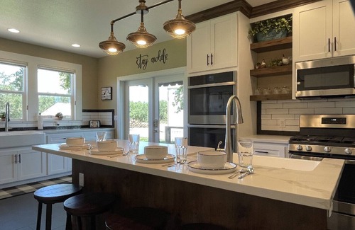 Manteca Casa | ENTIRE BEAUTIFUL REMODEL COUNTRY RANCH HOUSE