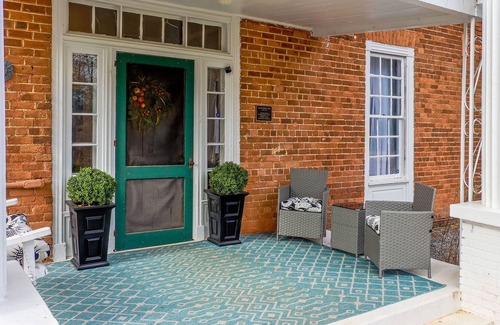 Vein Mountain Casa | 🌳 Entire Civil War Era Home with Hot Tub and Firepit