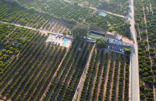 Alzira Cabaña | Entire Country House with Pool, Scenic Views & Orange Grove