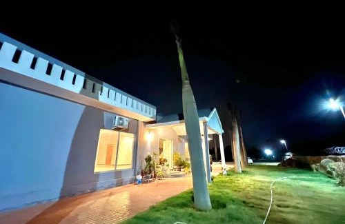 Gurugram Casa | entire farm with pool and huge hall best for parties