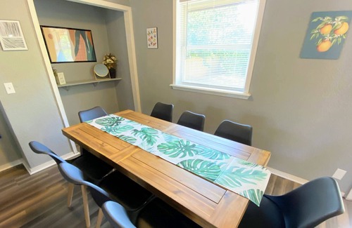 Central Oklahoma City Casa | Entire Gorgeous 3BR House ▶ Large ▶ Fenced Yard ▶ Pets Welcome