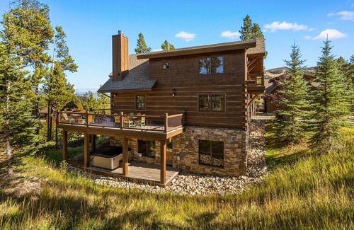 Powder Ridge Casa | Entire Home In Big Sky - Ski IN/Out