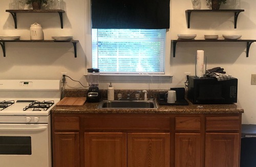 College Park Casa | Entire Home Near By Golf Course⛳️Steps frm Dwntown College Park 3mins Atl Airport