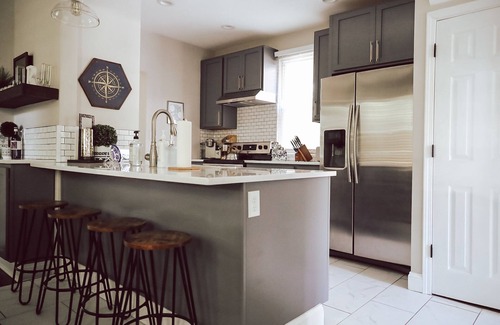 East Walnut HIlls Casa | Entire House, Great Location, Stylish decor!