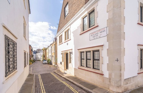 Knightsbridge Casa | Entire house in Central London
