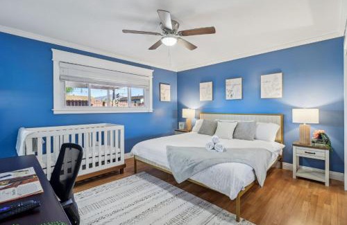 La Presa Casa | Entire Private 4-Bedroom Home w Gated Yard, Parking, King Bed, Available Now