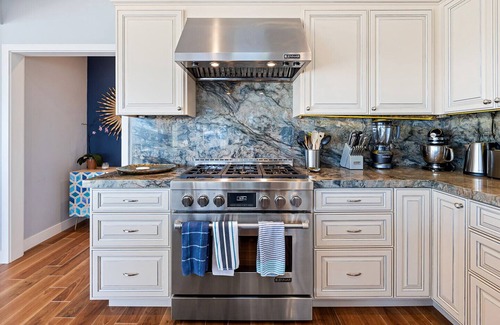 Montara Casa | Entire Private Coastal Retreat - Spectacular Ocean Views w/Hot Tub