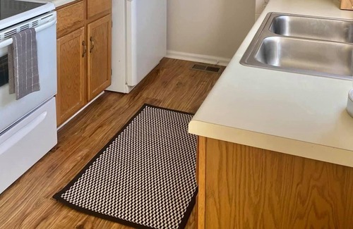 Bolivar Casa | Entire townhome 1/2 mile from historic Harpers Ferry