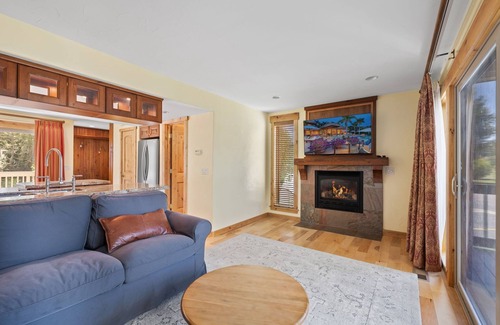 Park Meadows Casa | Entire Townhome in Park City! 5 min from Historic Down Town! - The Nordic Nest