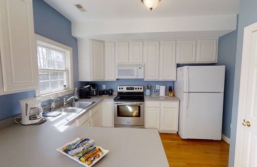 Rock Hall Casa | Entire Townhouse in Rock Hall