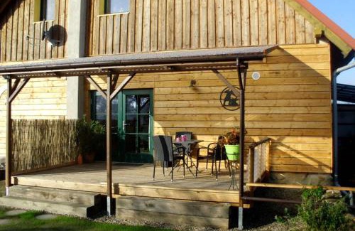 Gallin-Kuppentin Apartamento | Entspannen im Dorf am See