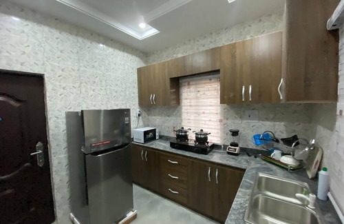 Enugu Apartamento | Enugu Nigeria Shortlet - 2Bedroom Duplex serviced apartment GRA Enugu, Nigeria