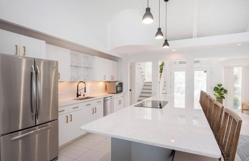 North Side Casa | Envision: Renovated Beach Villa w/ Private Pool, Jacuzzi, & Backyard Snorkeling