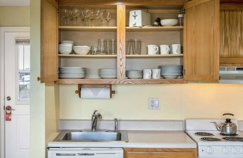 Napeague Apartamento | Epic Nearshore 1BRw/Loft+ Heated Pool&Tennis Club
