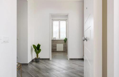 Corso dei Mille - Sant'Erasmo Apartamento | Erasmo home luxury, Palermo