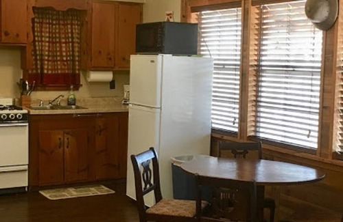 Harrison Cabina | Erbie Mountain Cabin