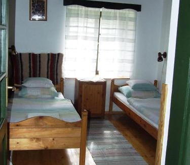 Uppony Casa | Erdész Vendégház