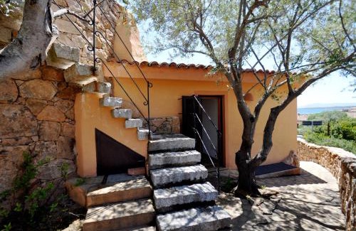 Baia Caddinas Apartamento | Erica Piano Terra & Erica Primo Piano