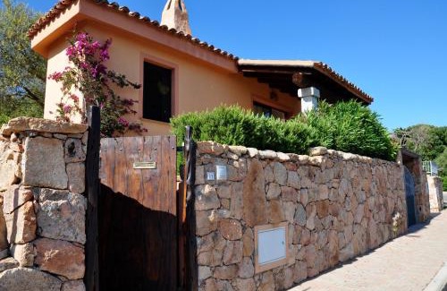 Baia Caddinas Apartamento | Erica Piano Terra & Erica Primo Piano