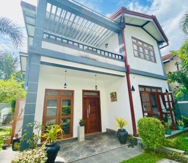 Wadduwa Casa | Erin Orr Villa