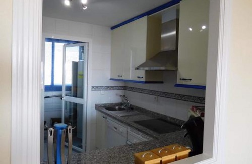 Castillo de Sabinillas Apartamento | MAGNÍFICA VISTA - CUALQUIER CONFORT - AC - WIFI - TV SAT - CERCA DE PLAYA Y MARINA