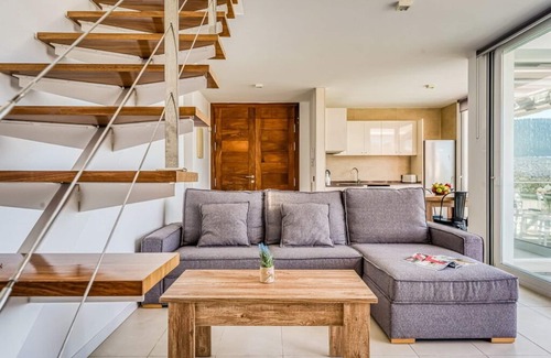 Sant Jaume Mediterrani Villa | Moderna Villa con preciosas vistas a la playa de Son Bou